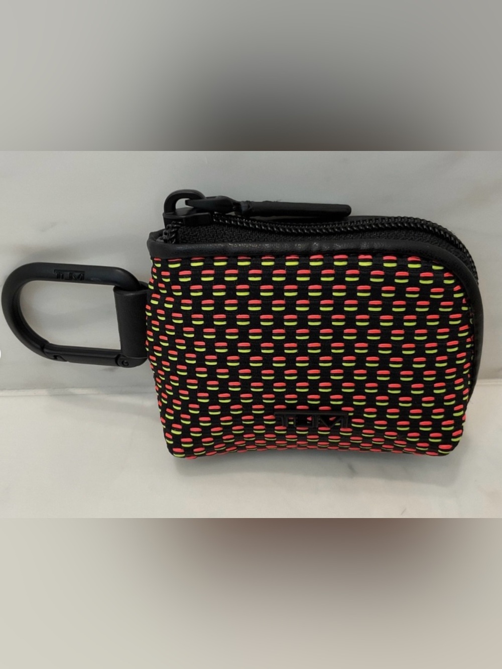 NEW TUMI + ALPHA BRAVO AirPods Pro Extra Small Pouch - RED LIME WEAVE